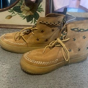 Free People Laidback London Argo Ankle Suede Stars Boots Moccasins